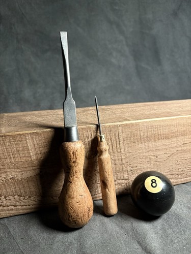 Pair vintage screwdrivers - of,