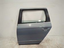 2010 VOLKSWAGEN PASSAT