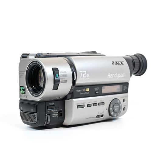 Sony handycam ccd tr840e - sony, ccd-tr840e