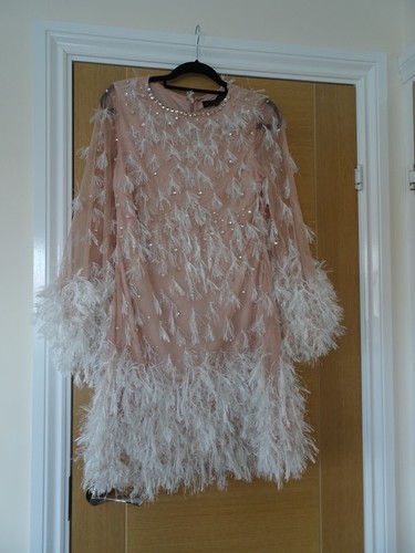 Starlet exclusive faux feather