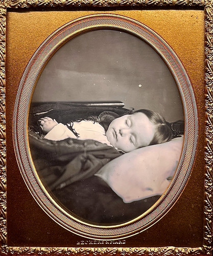 Cased plate daguerreotype - 1/6,