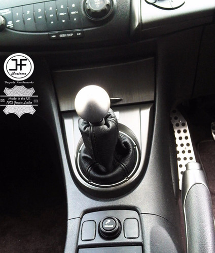 Black stitching real - stitching,