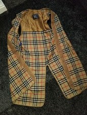 Burberry DETACHABLE LINER SIZE