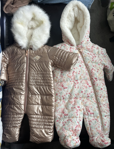 Pram suits excellent - 2x,