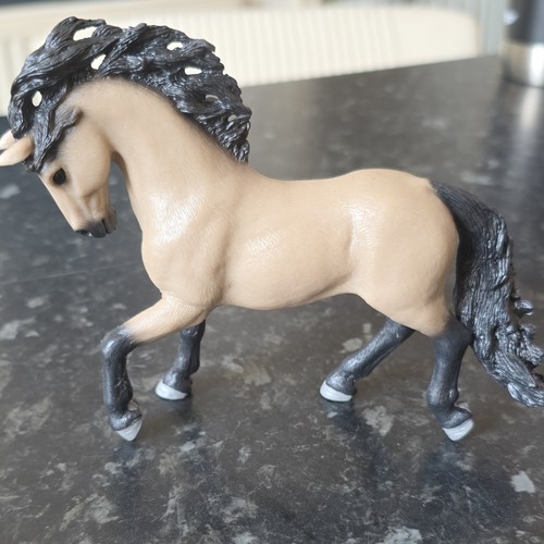Schleich horse club pura raza - club,