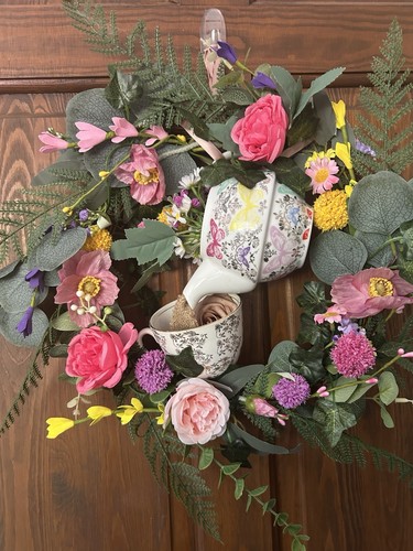 Wreath handcrafted individual - wreath,