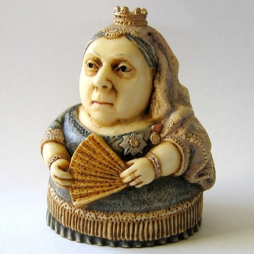 Queen victoria oddbods - queen,