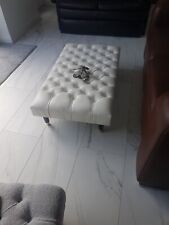 Chesterfield Deep Button