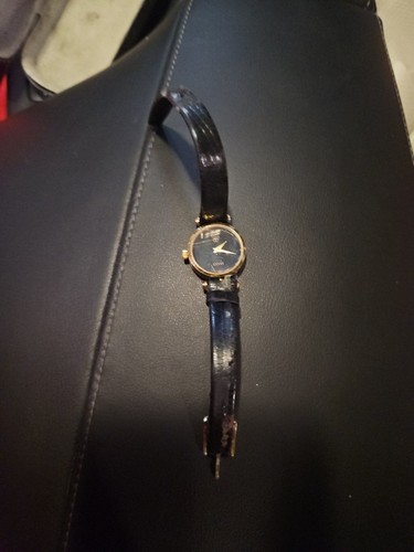 Gucci woman vintage watch - vintage,