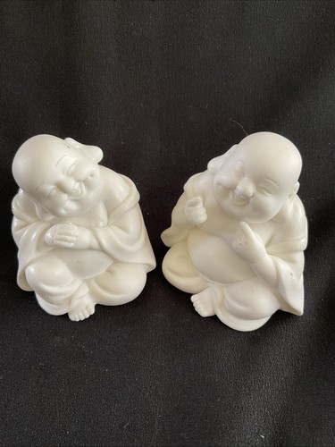 Laughing small buddha - laughing,