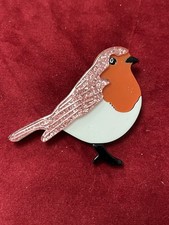 Beautiful Acrylic Robin Brooch Retro Look Vintage Inspired Christmas Gift Bird