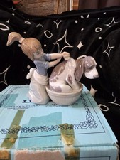 LLADRO 1987 "Bashful Bather"