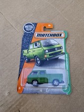 2017 Matchbox GREEN 1990 VOLKSWAGEN TRANSPORTER CREW CAB WITH EQUIPMENT short!