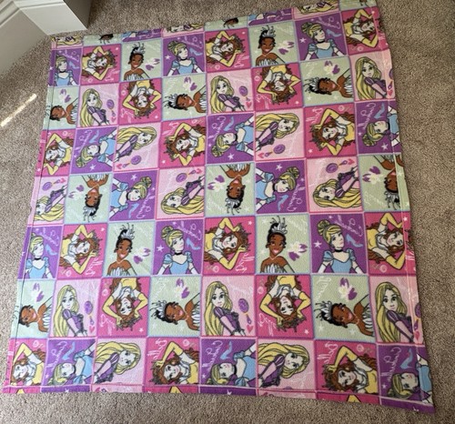 Disney princesses checker - princesses,