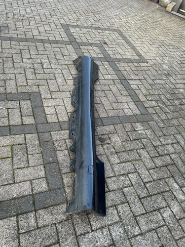 Side skirt sill - side,