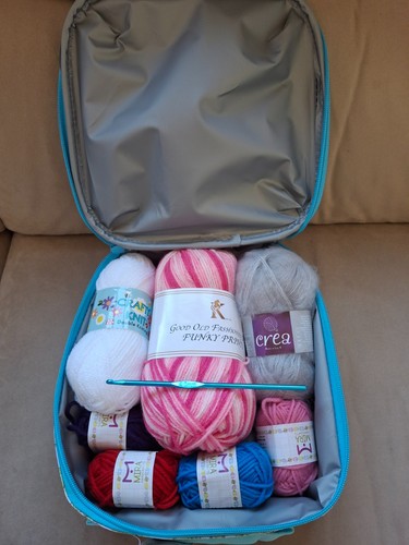 Knitting crochet yarn - knitting/crochet, dk
