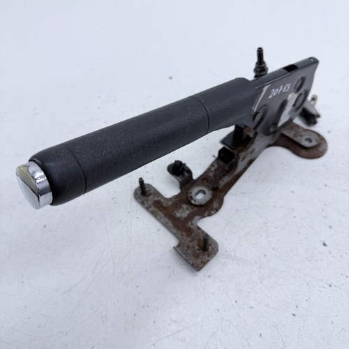 Peugeot 207 handbrake lever - peugeot,
