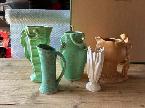 Quantity vintage vases - quantity,