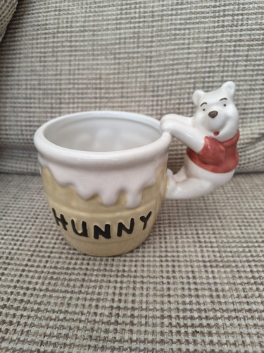Winnie the pooh hunny mug - hunny, by