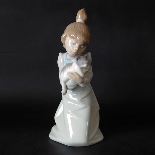 Lladro figurine sleeping - lladro,