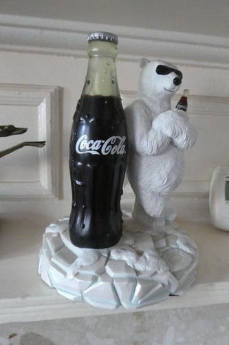 Coca cola polar bear late - bear,