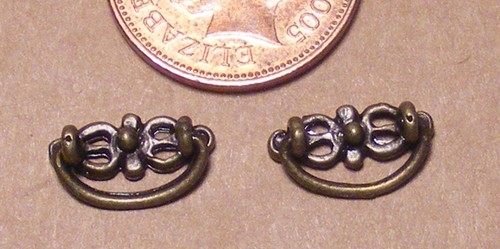 Dolls house drawer pull - dolls,