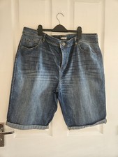 Ladies Denim Shorts. Size 20