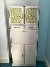 vintage kitchen ‘larder’