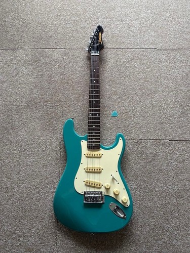 Vantage electric guitar - vantage,