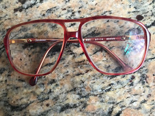 OLIVER GOLDSMITH GLASSES