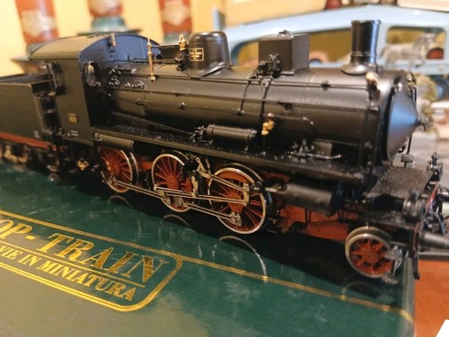 Top steam locomotive train - top,