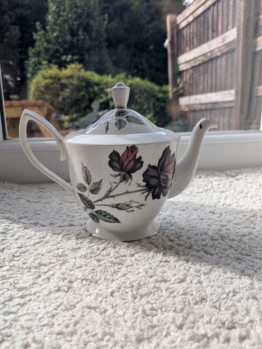 Vintage royal albert - royal,