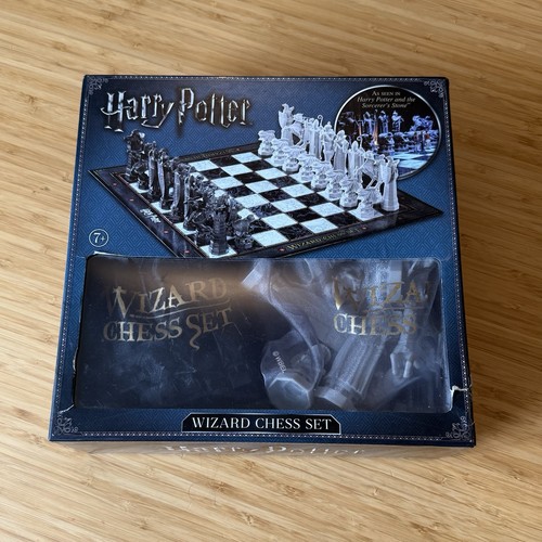 Harry potter wizard chess set - potter,