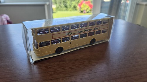 Wiking man 200 berlin - wiking, bus