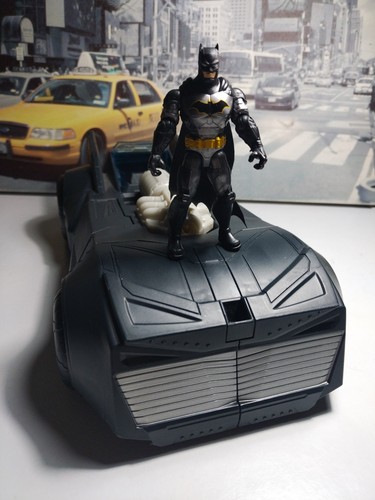 Comics batman tumbler 4 - dc,