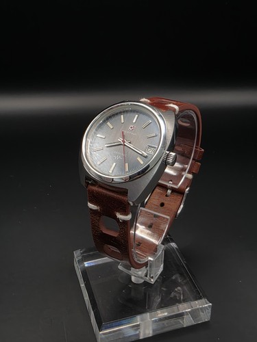 Vintage 1970s certina - vintage,