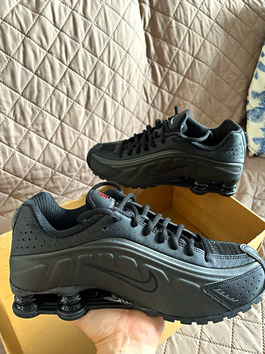 Nike shox men low top - nike,