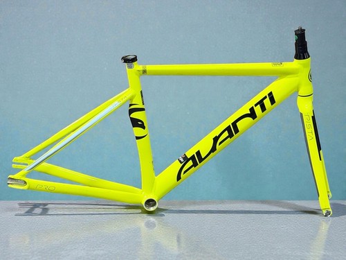 Avanti pista track - avanti,