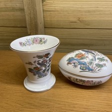 Wedgewood Bone China Vase Kutani Crane - Floral with Birds - Size 8.5cm 