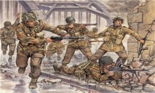 Italeri 6034 British WWII Paratroopers Red Devils 50pcs (1:72 Scale)