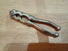 CHRISTMAS NUT CRACKERS VINTAGE