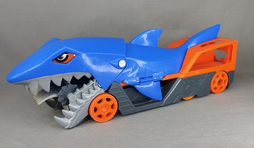 Hot wheels shark chomp - hot,