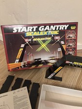 VINTAGE SCALEXTRIC CLASSIC START LIGHT GANTRY - C209 - ORIGINAL BOX-COMPLETE
