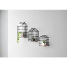 Black House‑Shaped Wire
