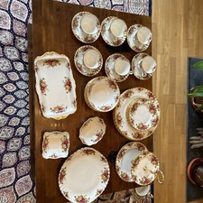 Royal Albert Old Country Roses