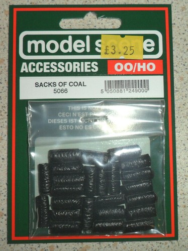 New model scene - new, accessories