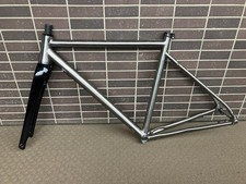 Titanium frame size 52