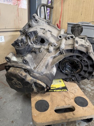 Transporter gearbox duj - vw,