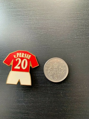 Man utd kit badge van - man,