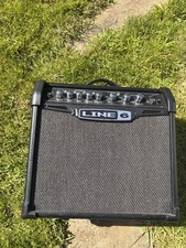 Line 6 Spider IV 15 guitar